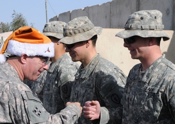 Multi-National Forces - Iraq Command Group Visits Troops Christmas Day