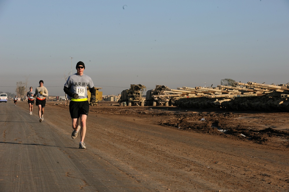 Honolulu marathon held on Camp Taji