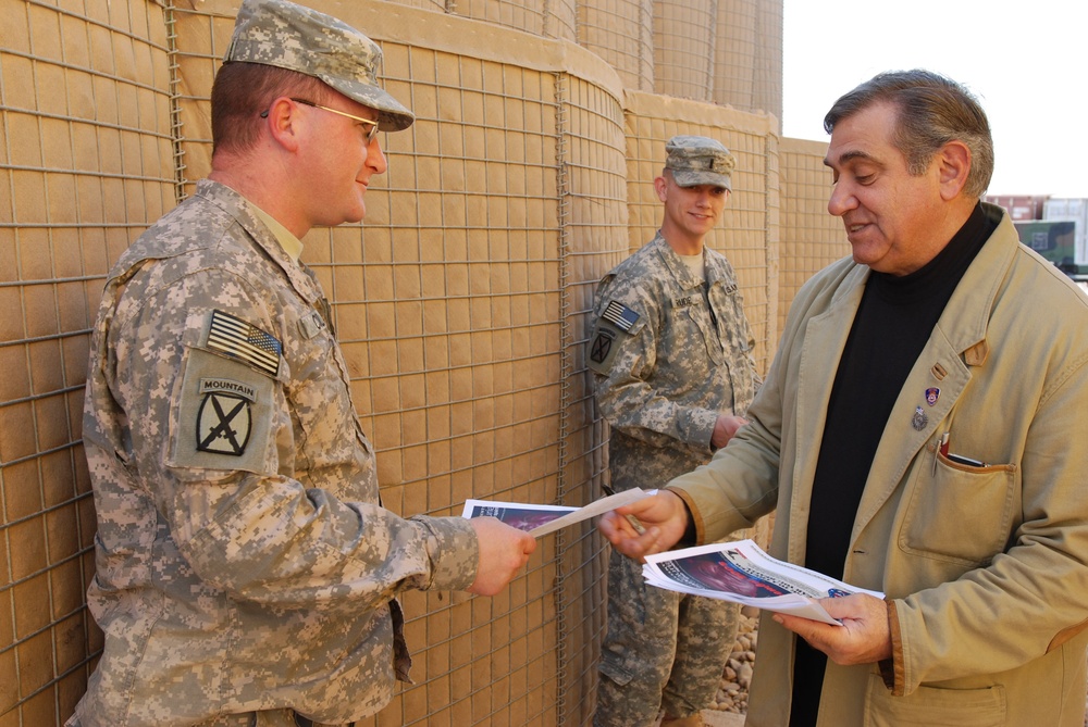 Actor Dan Lauria visits Contigency Operating Base Speicher