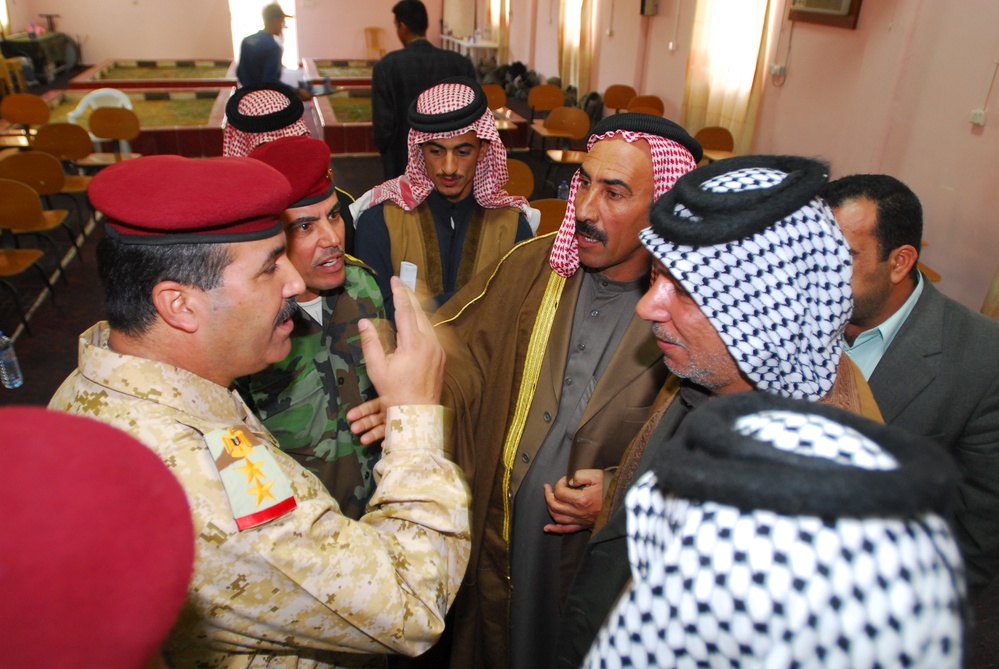 U.S., Iraqi leaders discuss Son's of Iraq transfer