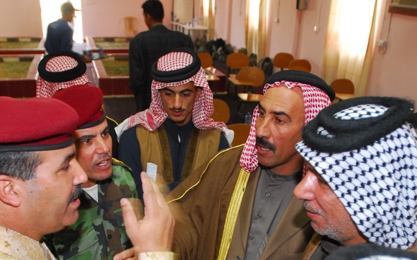 U.S., Iraqi leaders discuss Son's of Iraq transfer
