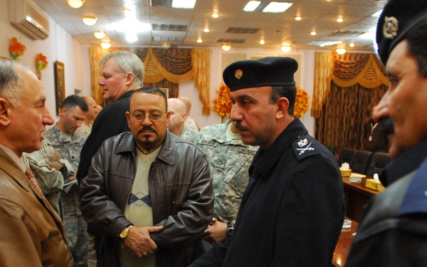 U.S., Iraqi leaders discuss Son's of Iraq transfer