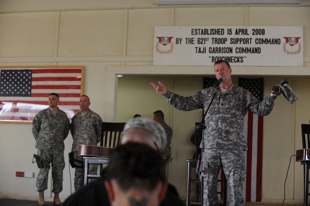 USO tour at Camp Taji