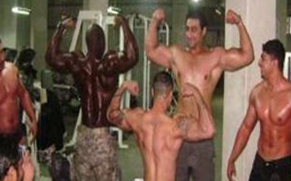 Friendly Weightlifting Competition Brings Iraqis, American Soldiers Together