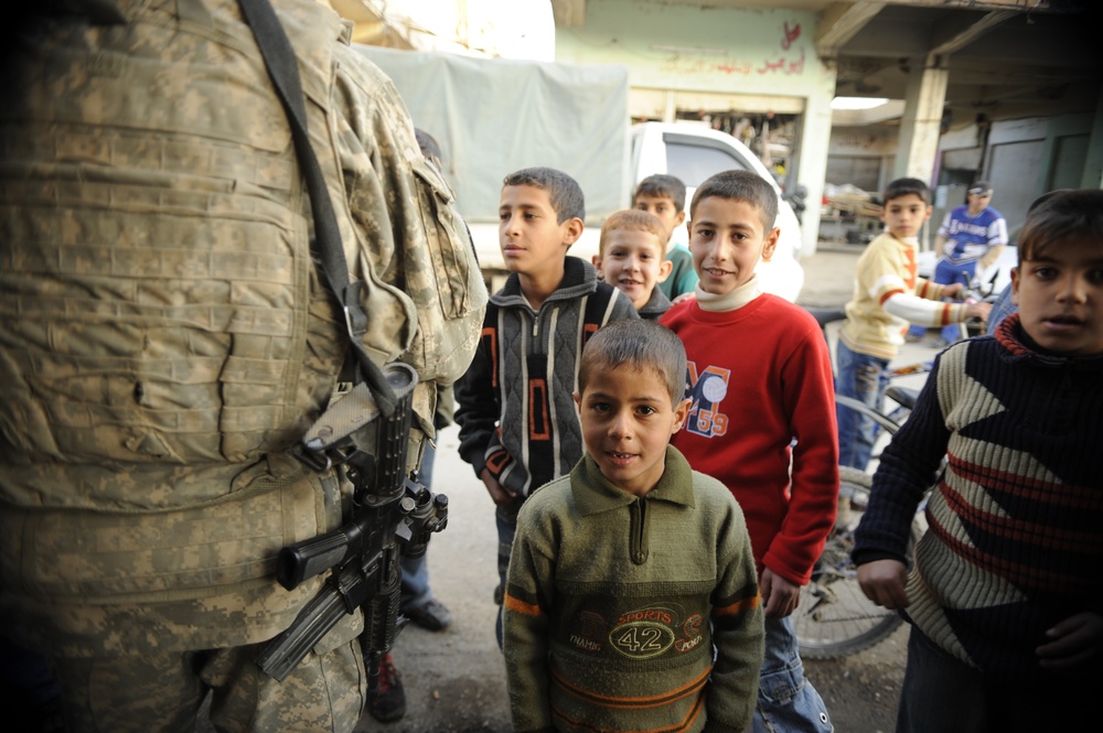 Patrol in Hammam Al Alill, Iraq