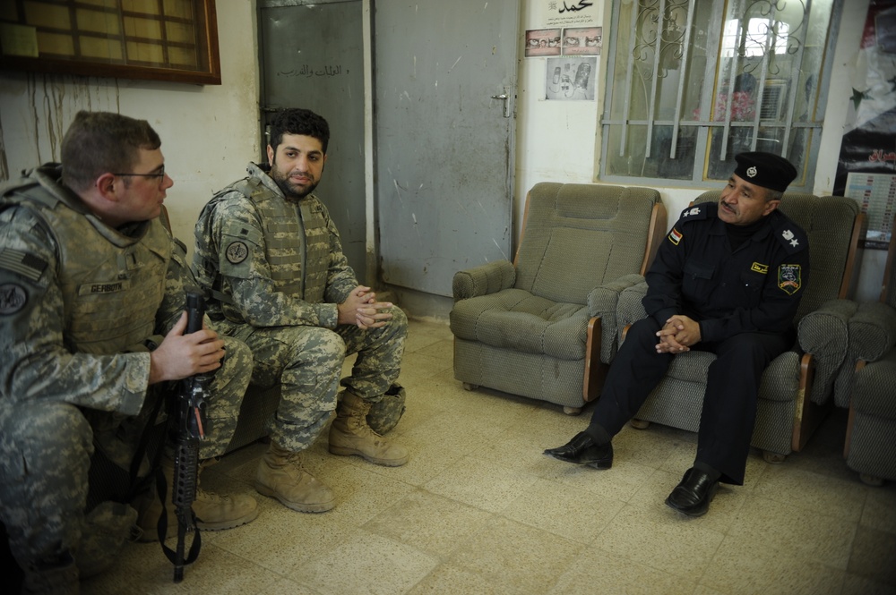 Patrol in Hammam Al Alill, Iraq