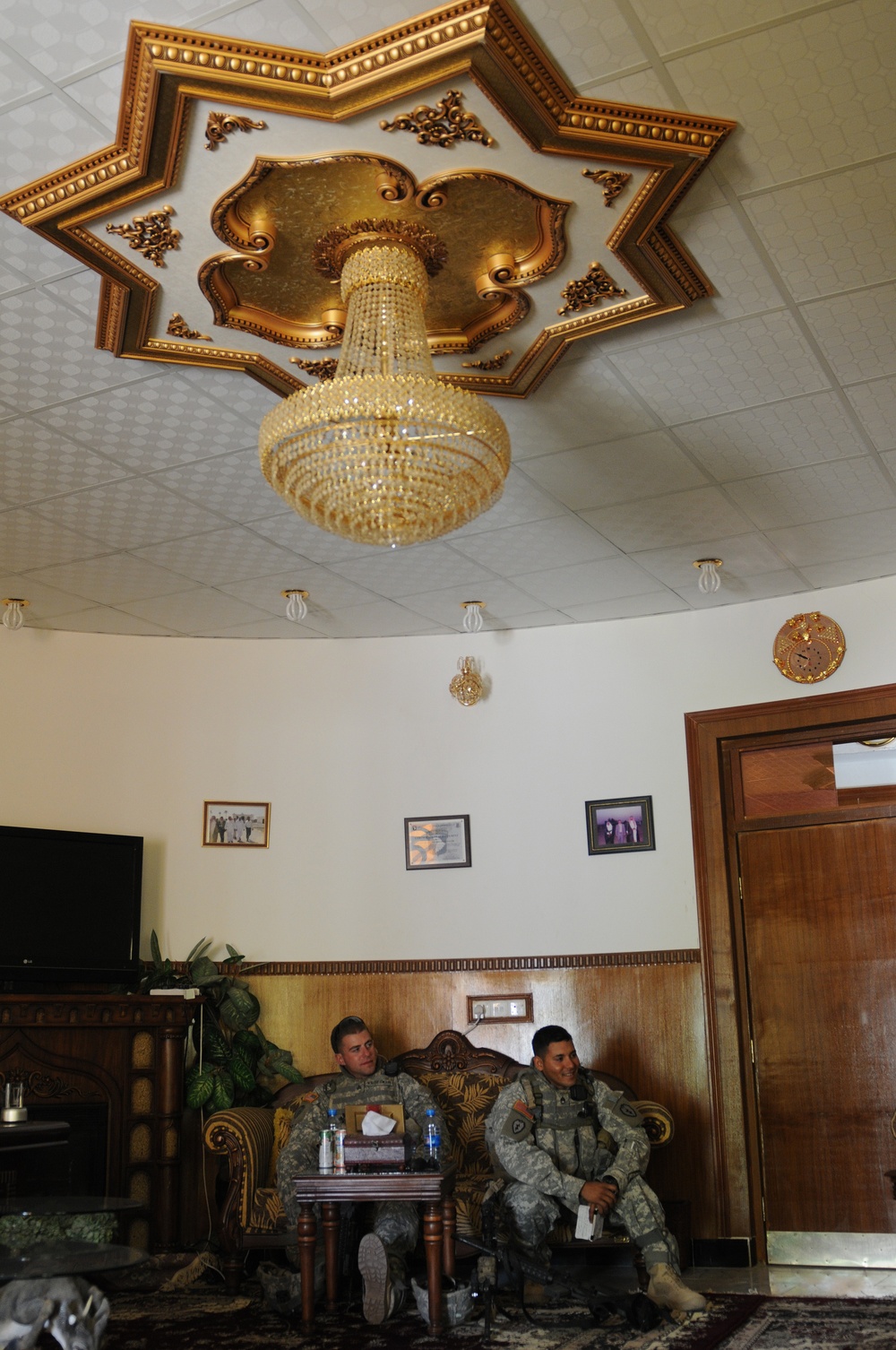 Meeting the Shieks in Al Butoma, Iraq
