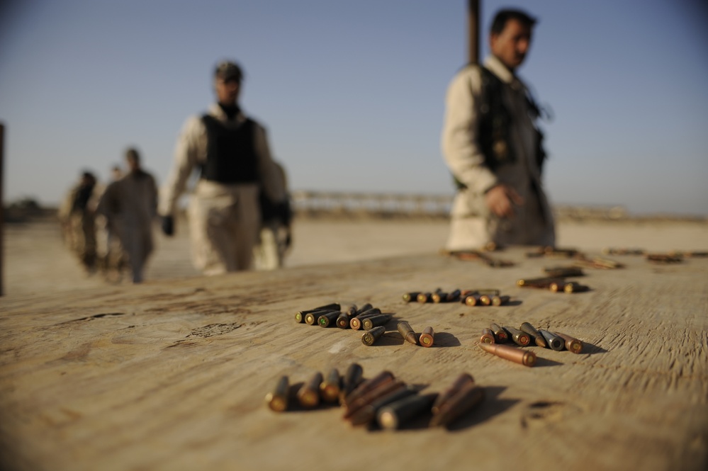 Iraqi Police Training at Forward Operating Base Echo