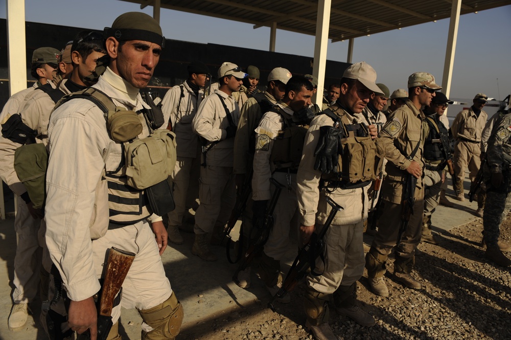 Iraqi Police Training at Forward Operating Base Echo