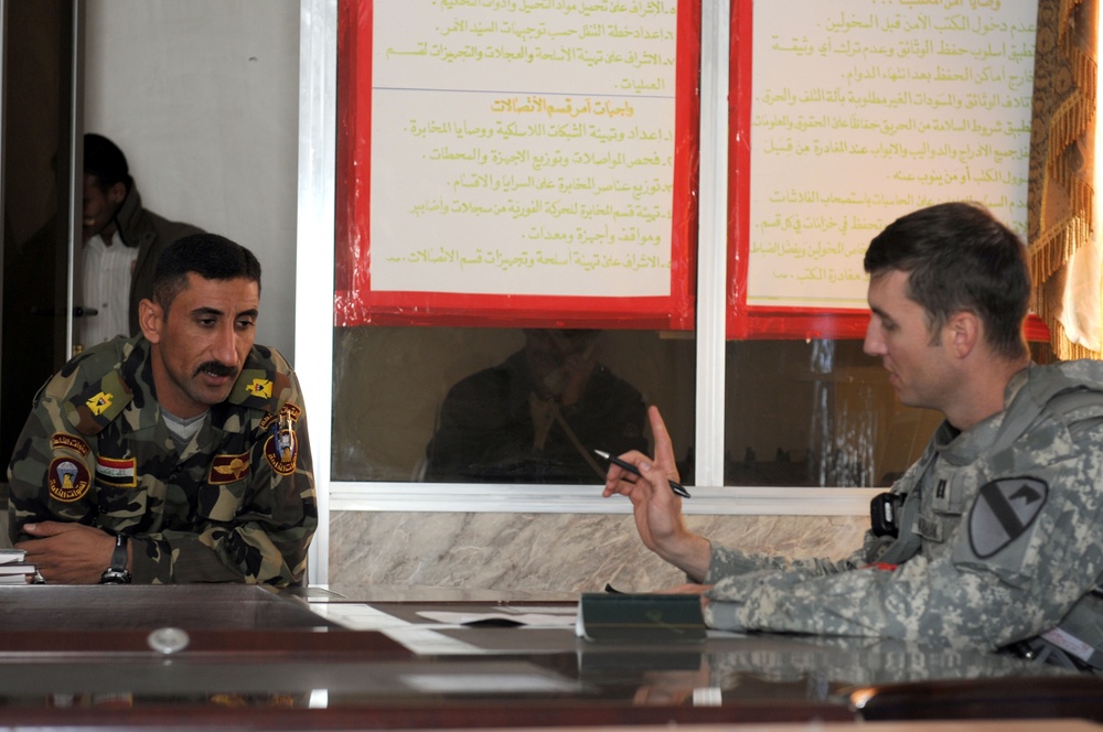 Meeting Local Buisness Owners in Nasiriyah, Iraq