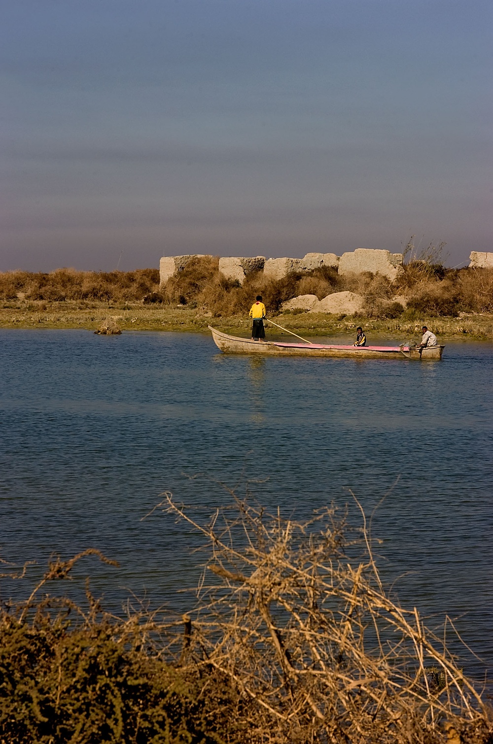 Presence patrol in Basra