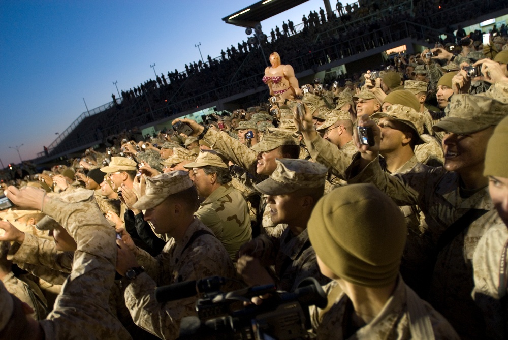 USO, Kid Rock Entertain Troops at Al Asad