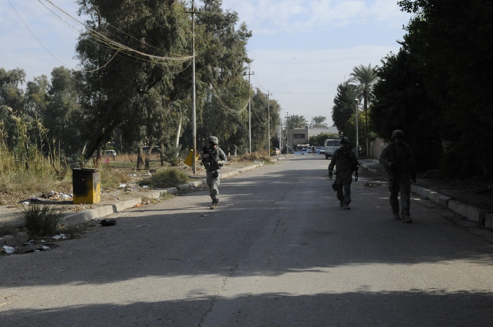Patrol and search in Baghdad