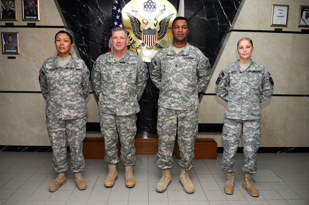 Soldiers earn quarterly recognition in Qatar