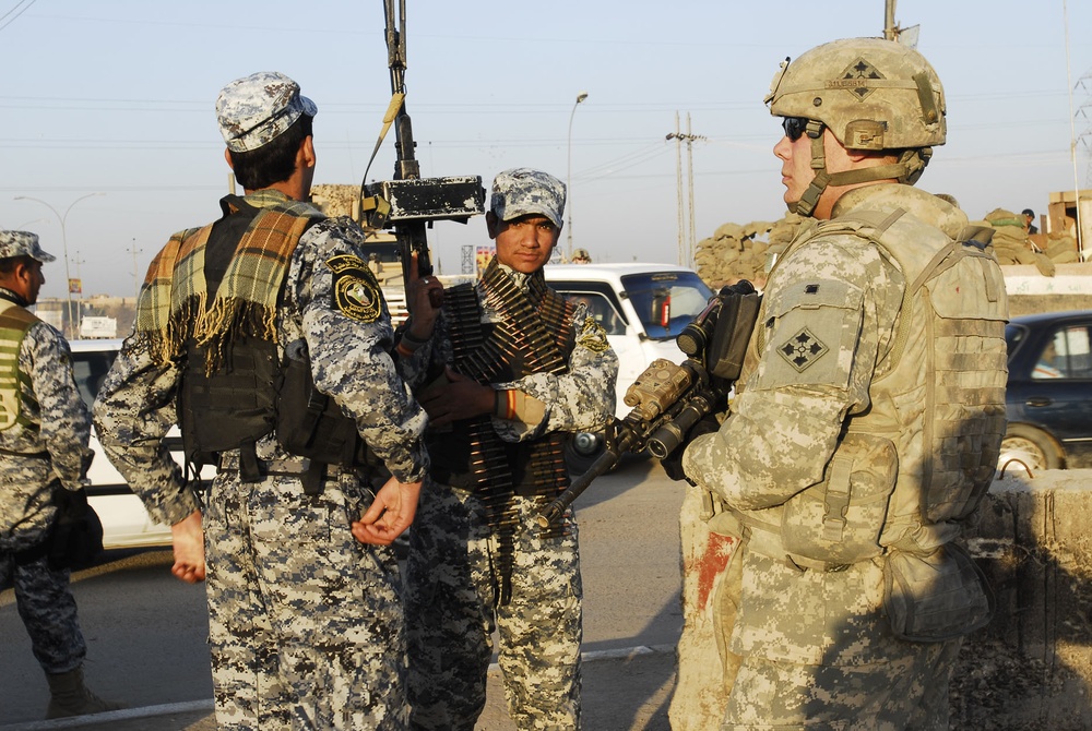 NP Ready to Take Lead in Abu T'shir; Comanche Soldiers Provide Over Watch, Inspect Vacant Properties