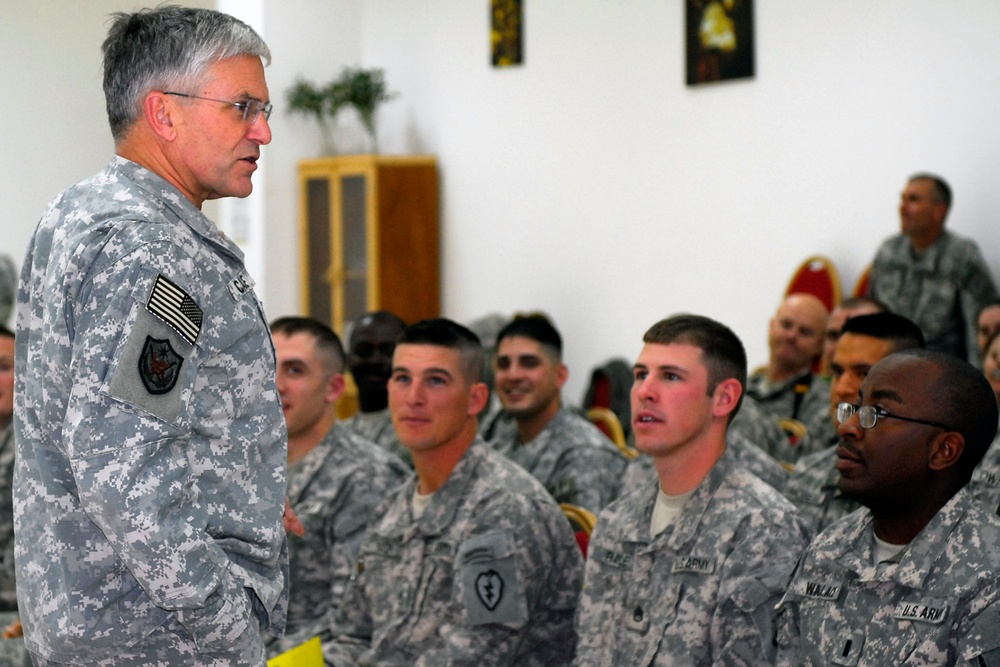 Army Chief of Staff visits Forward Operating Base Warrior Soldiers