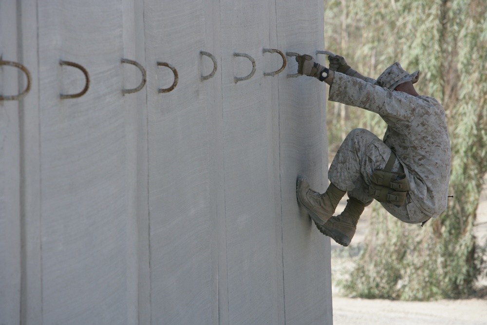 Camp Fallujah demilitarization