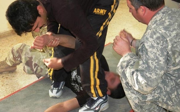 Iraqi Special Warfare Center and School streamlines commando training