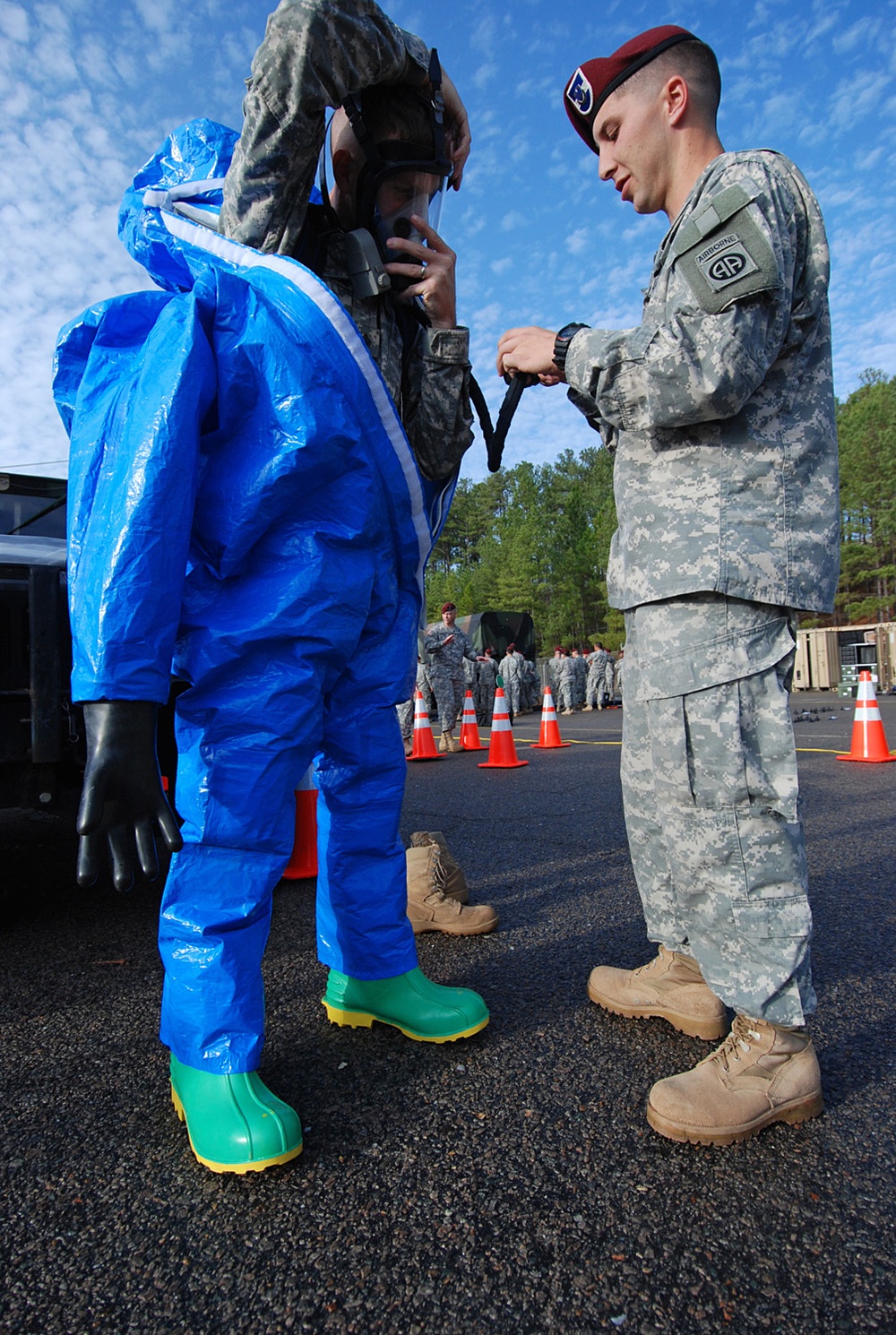 &quot;A team of teams&quot;: Cross Briefs teach Special Troops Battalion Paratroopers about unit capabilities