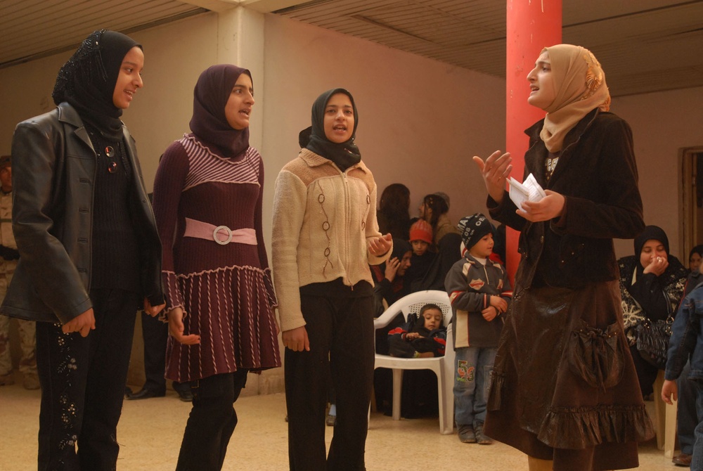 'Raider' Soldiers support local leaders better their Jihad community