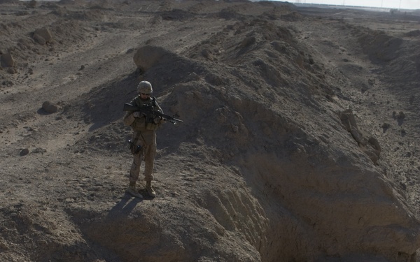 Marines conduct recon of new territory
