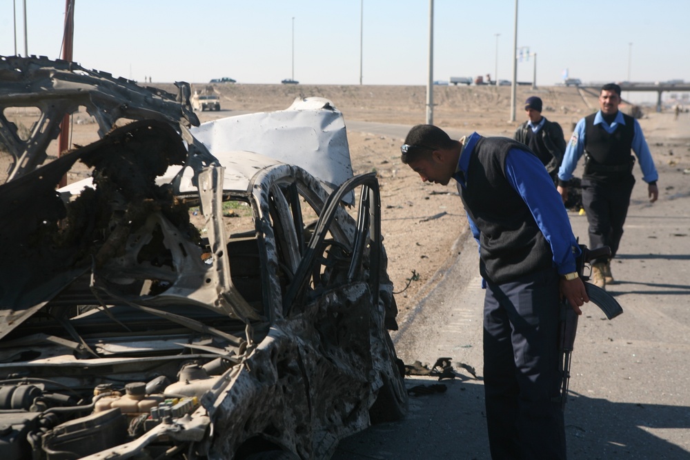 Iraqi police respond to Fallujah attack