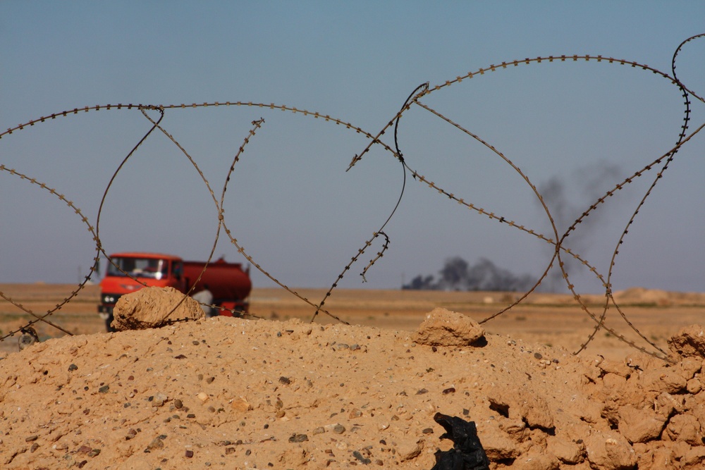 Cacti Soldiers Visit Wounded Children in Samarra
