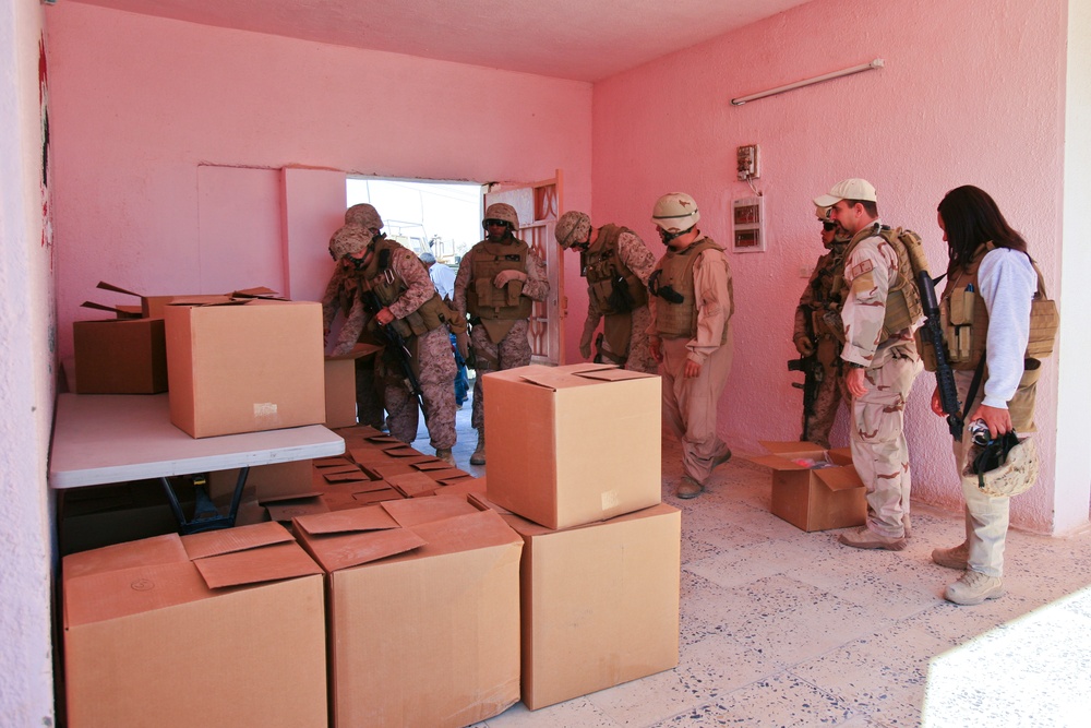 Soldiers Send Soccer Goods to Iraqi Children