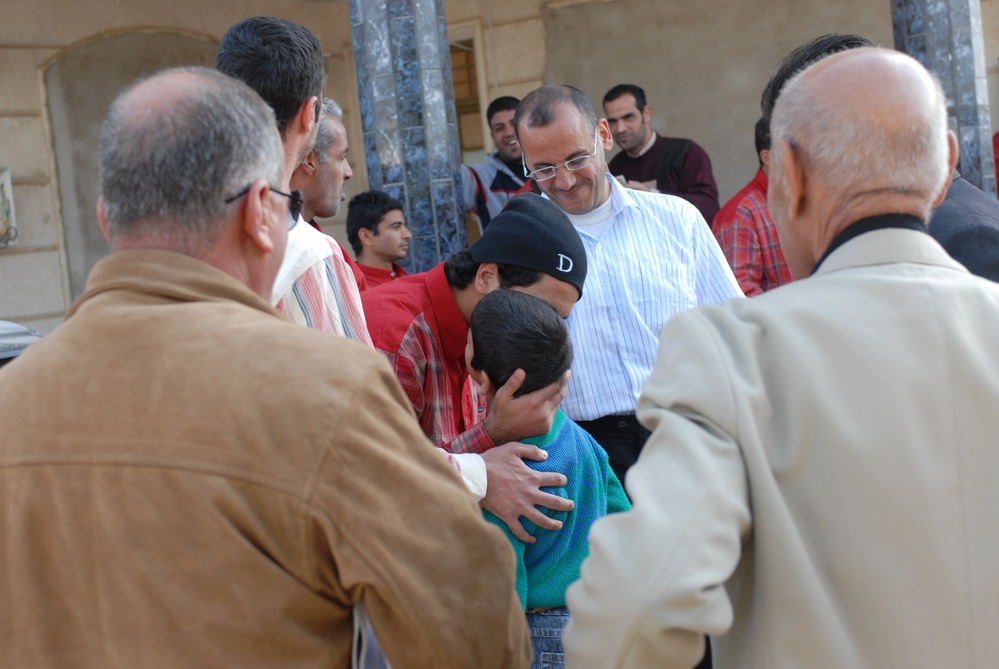 Iraqi detainees released in Ghazaliya