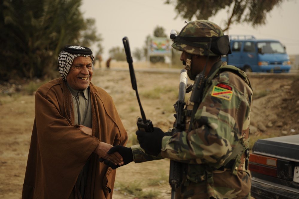 Soldiers tour schools under construction