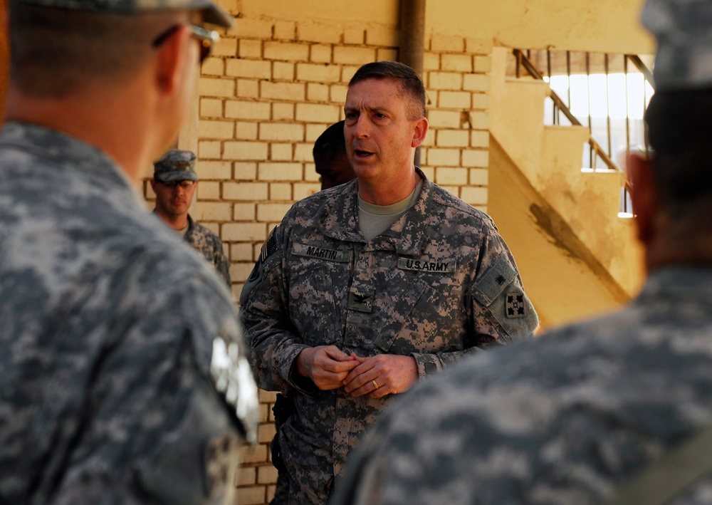 Raider Command Team honors Support Bn. for exceeding retention mission