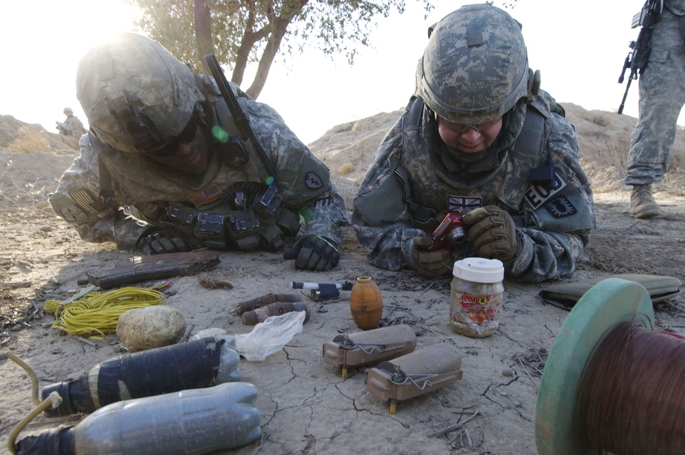 Soldiers in Baqubah