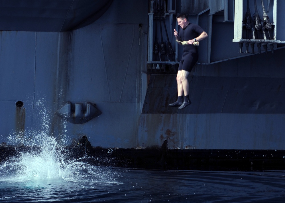 Rescue swimmers on USS Theodore Roosevelt