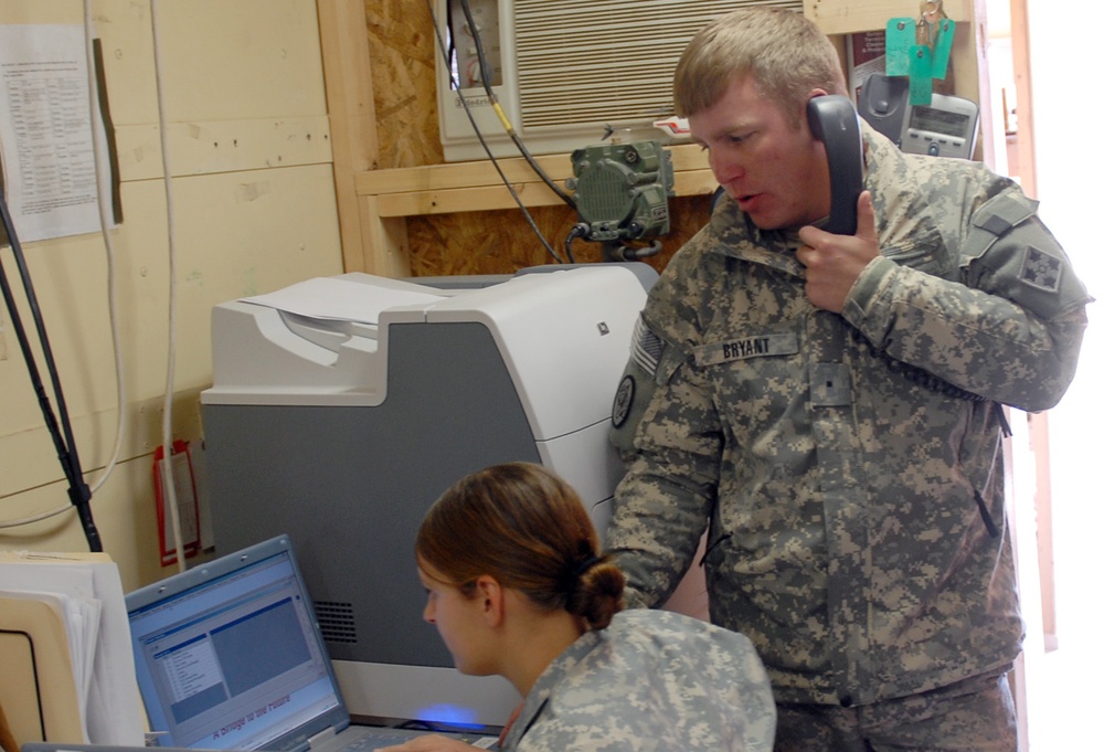 204th clerks keep vehicles in the fight