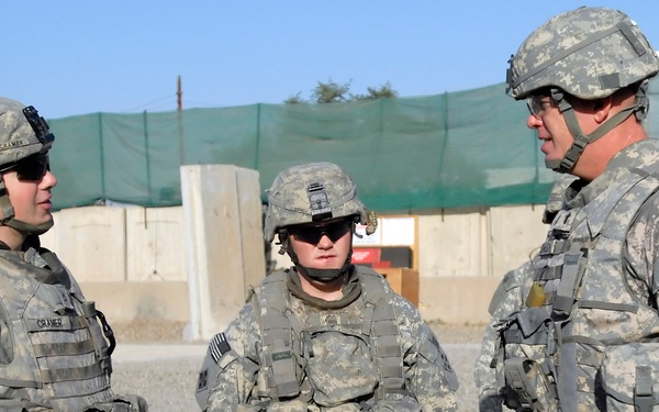Chaplain, assistant aim to help Soldiers  become better spiritually