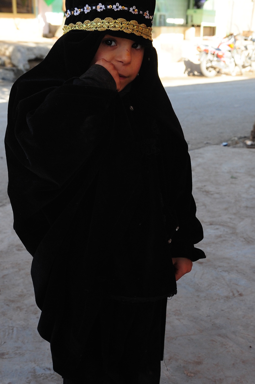 Market patrol in Balad