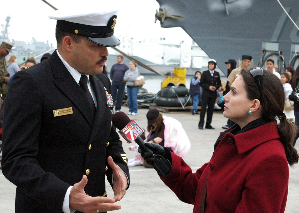 Boxer Expeditionary Strike Group Deploys