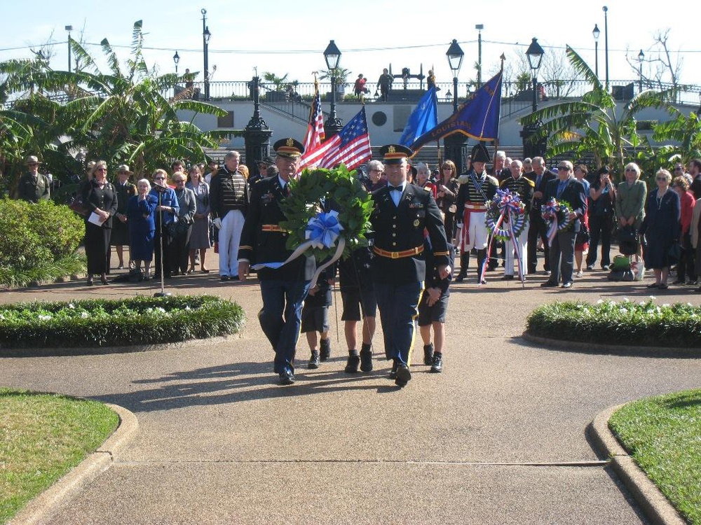 Soldiers salute, shoot to honor fallen heroes - Louisiana National Guard participates in Battle of New Orleans ceremony
