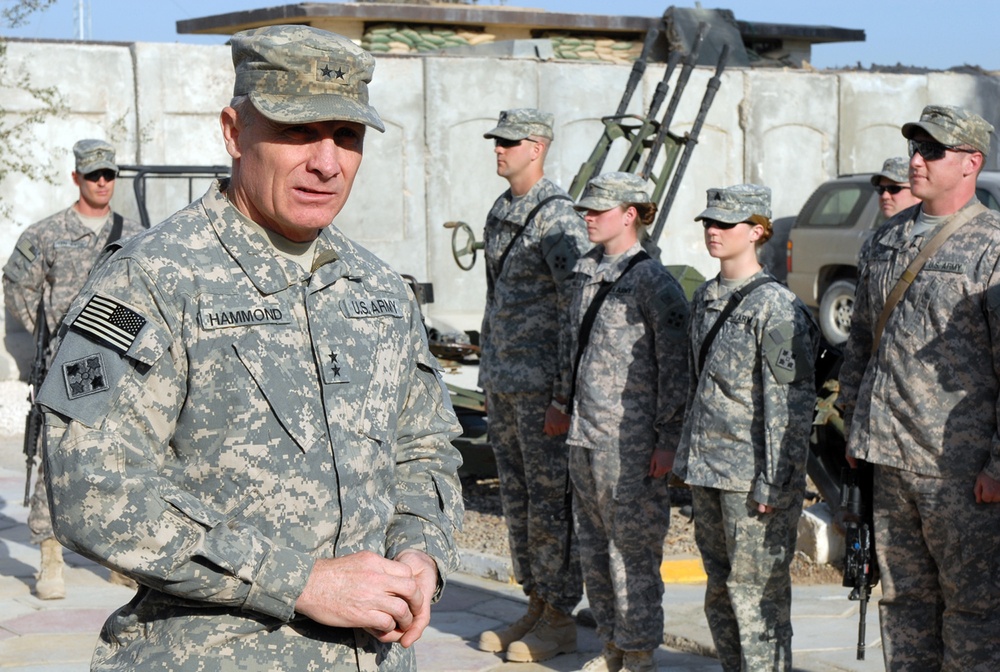 4th Infantry Division Commander visits Camp Echo