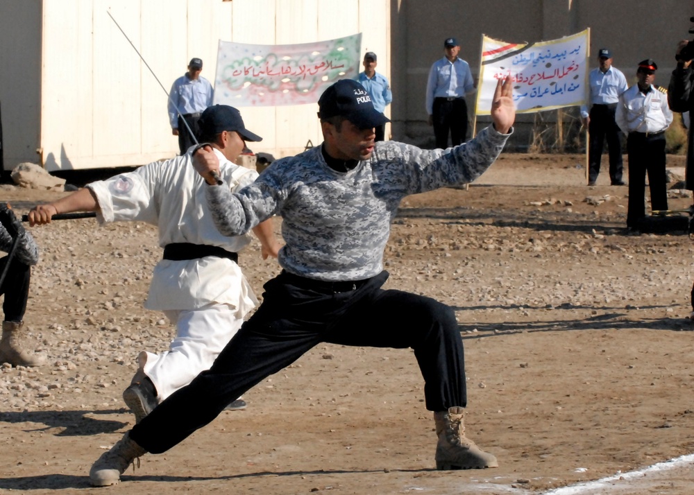 Iraqi Police get kick out of graduation