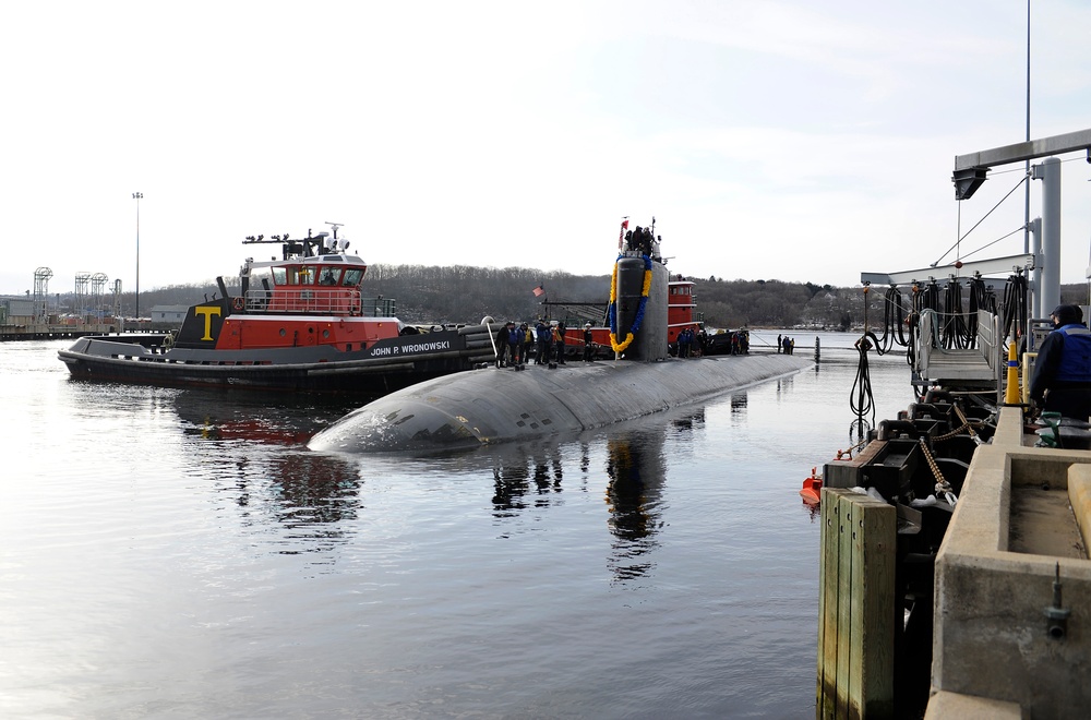 USS Alexandria at Submarine Base New London