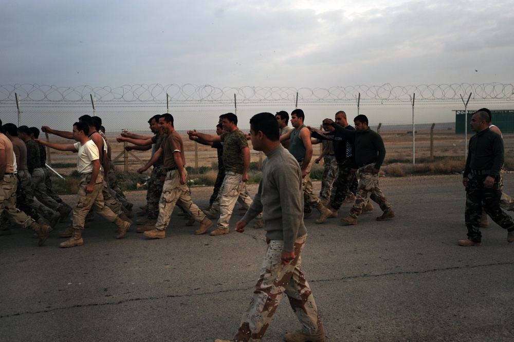 Physical Training Test for Iraqi soldiers