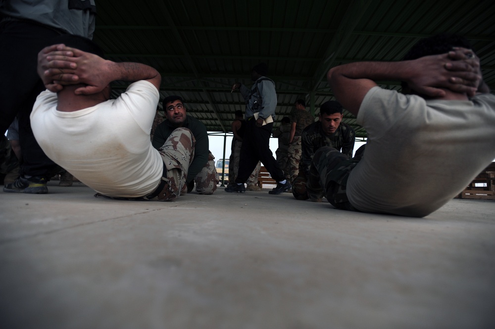 Physical Training Test for Iraqi soldiers