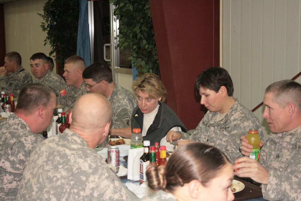 Washington Gov. Christine Gregiore visits Baghdad