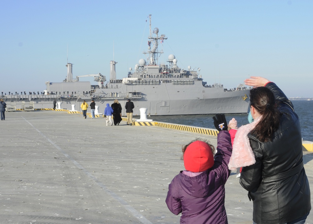 USS Nashville deploys in support of Africa Partnership Station