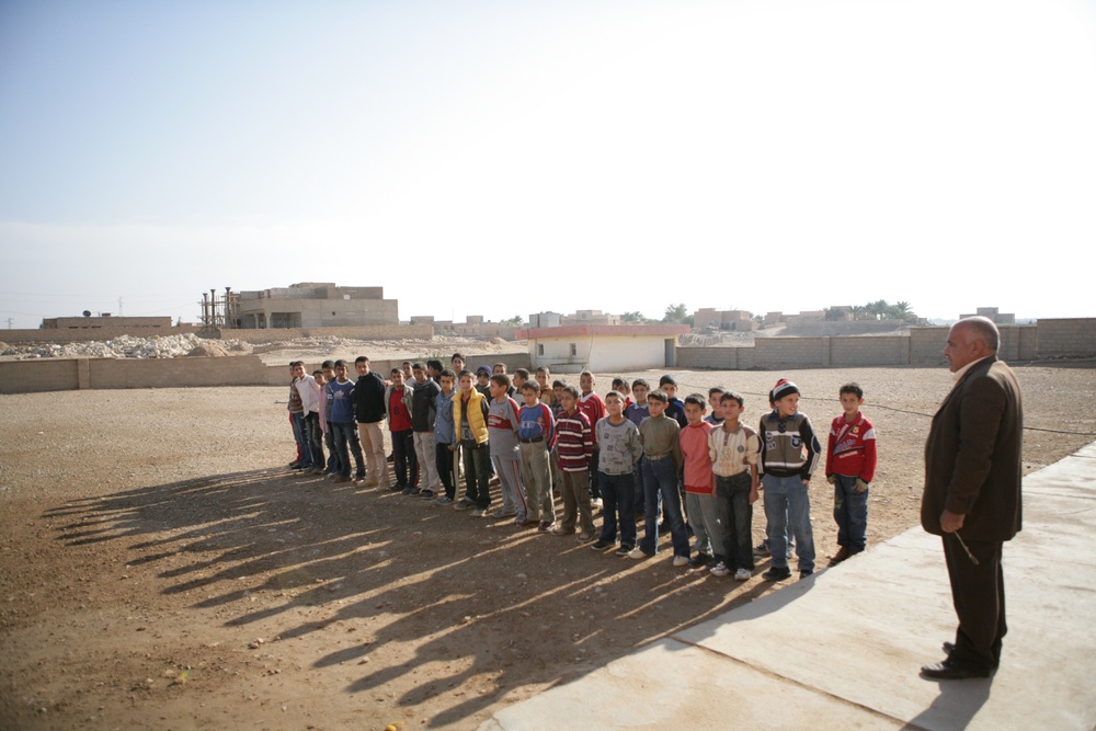 Children at school in Baghdadi