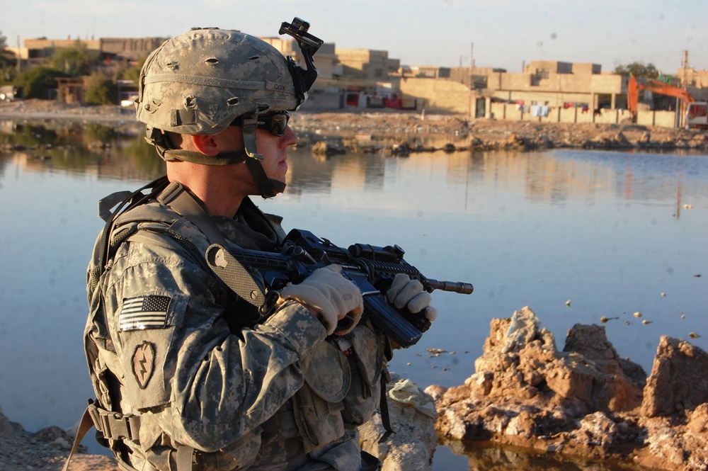 Wolfhounds, Iraqi Police Keep Husseniyah Streets Safe