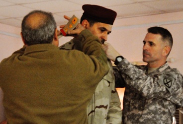 8th Iraqi Army Division hosts three star promotion ceremony