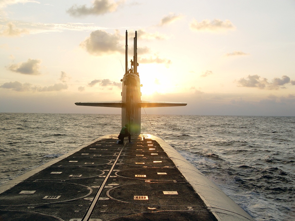 USS Wyoming approaches Kings Bay