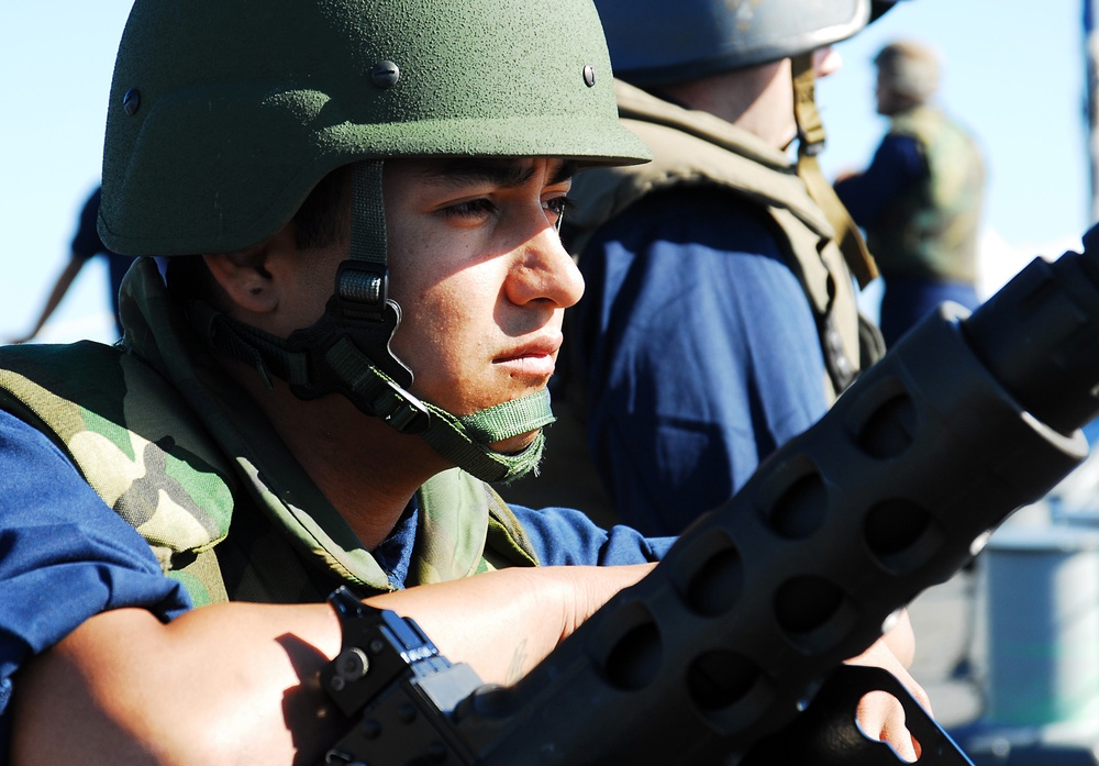 USS Hopper departs for MIDPAC Surface Combatant Group Sail